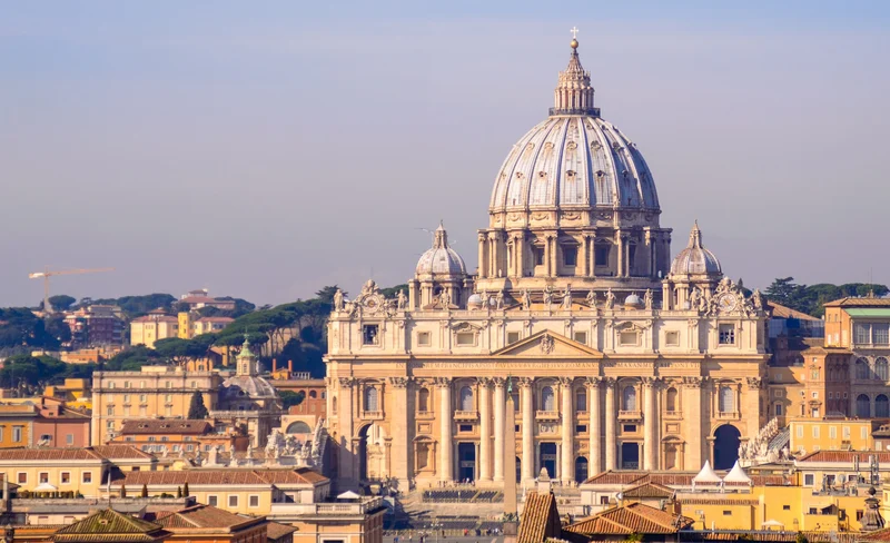 Vatican Museums, Sistine Chapel & St. Peter's Basilica Tour