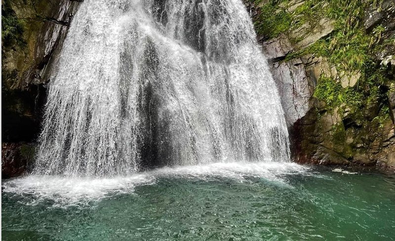Shanzi Waterfall River Trekking in Yilan