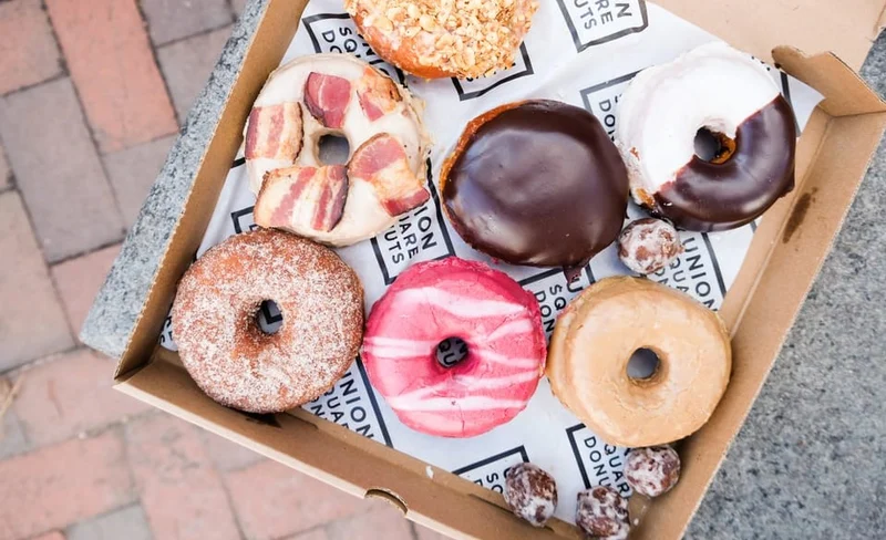 Boston Flavorful Donut Tour with Guided Tastings