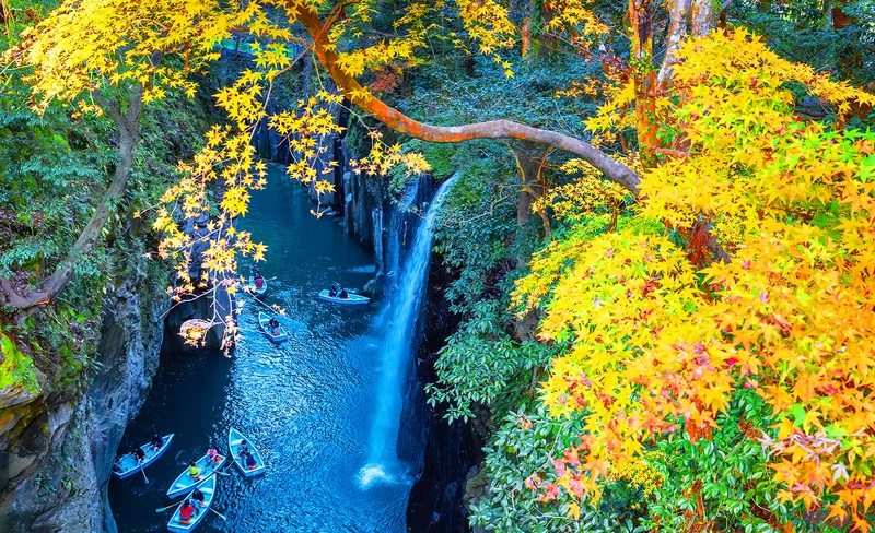 Miyazaki & Kumamoto Exploration Tour | Kamishikimi Kumanoza Shrine, Amano Iwato, Takachiho Gorge, Mount Aso, & Kurokawa Onsen Day Trip | From Fukuoka