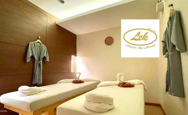 Lek Massage & Salon Sukhumvit 24 Experience in Bangkok