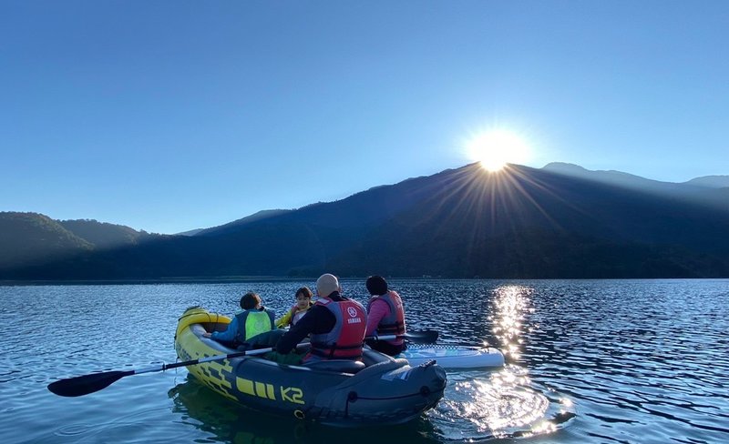 Sun Moon Lake Canoe Experience in Nantou