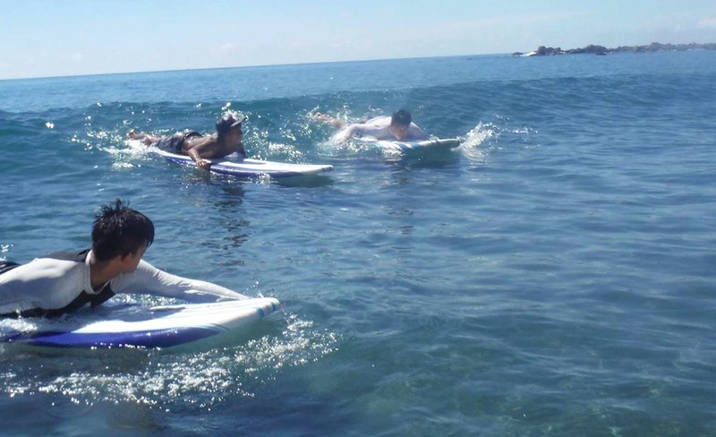 Donghe Beginner Surf Lesson