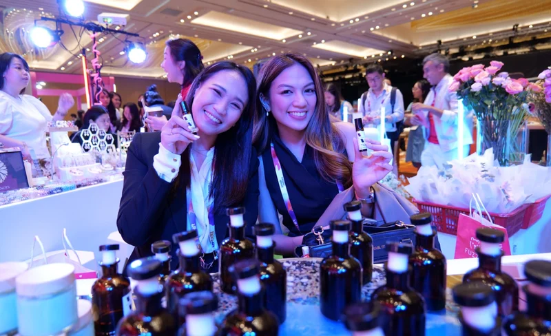 Perfume or Candle Making Workshop