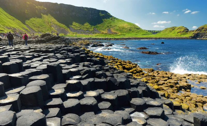 Belfast & Giant's Causeway One-Day Tour from Dublin