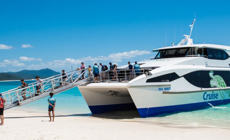 Whitehaven Beach and Hill Inlet Full Day Cruise