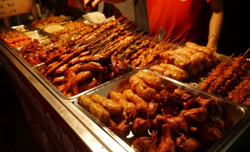Taipei Night Market Michelin Food Tour in Ningxia Night Market