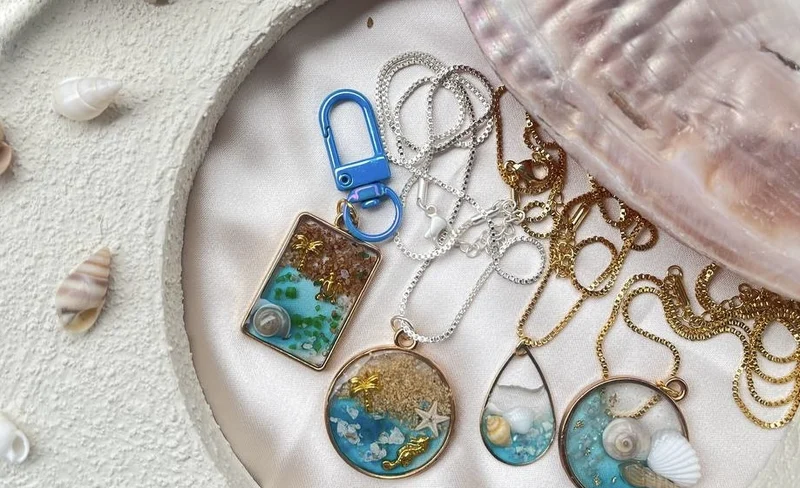 UV Resin Accessories Workshop Experience by Hands On Klay