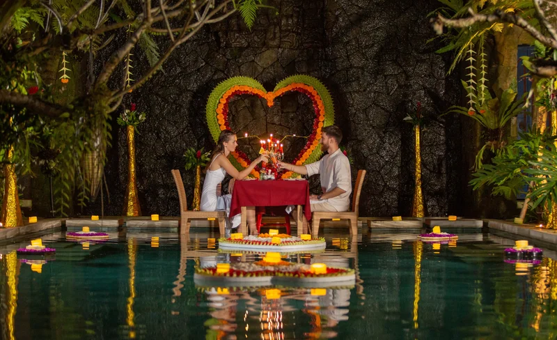 Dining And Cooking Class Experience at Uma Tiki Restaurant Ubud