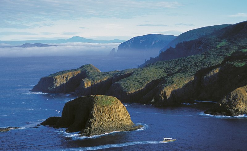 Bruny Island Wilderness Cruise Day Tour from Hobart or Kettering
