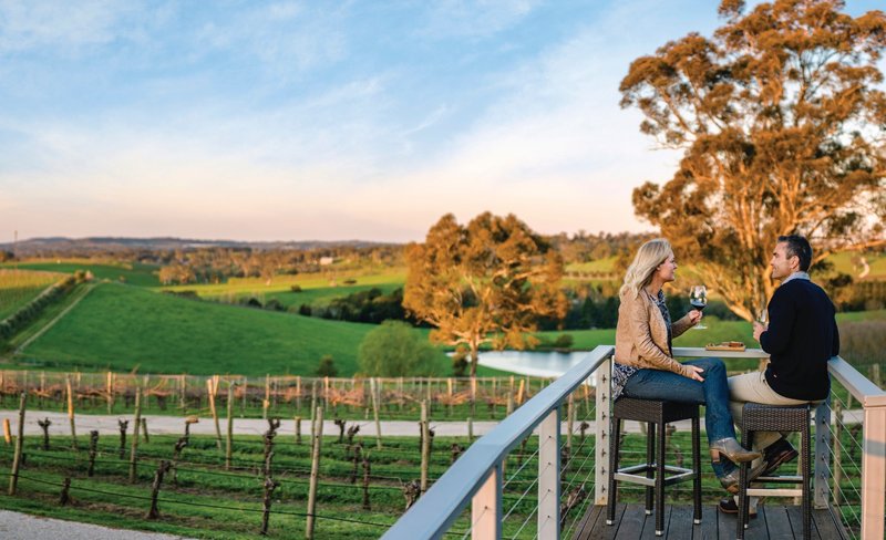Hahndorf and Hills Hop-On Hop-Off Wine Tour from Adelaide