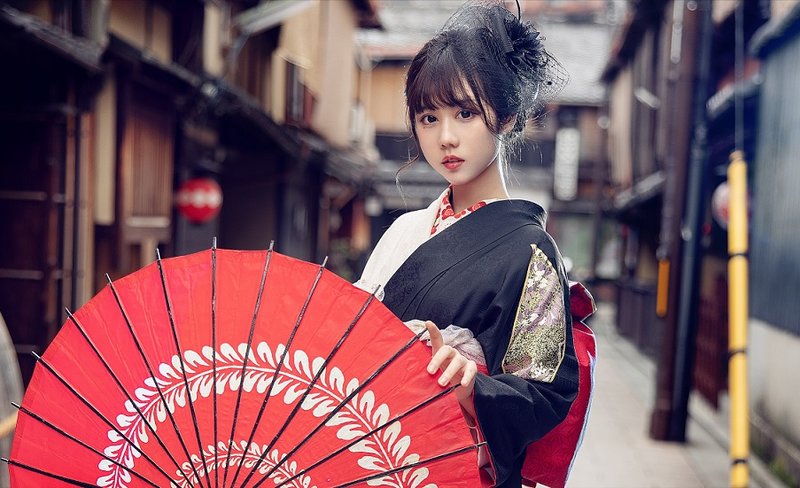 Kimono & Yukata Rental Experience in Osaka by Ouka Kimono