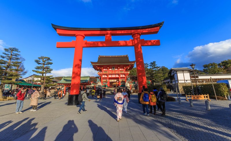 Kyoto Fushimi Inari Taisha Small Group Guided Walking Tour – 3 Hour