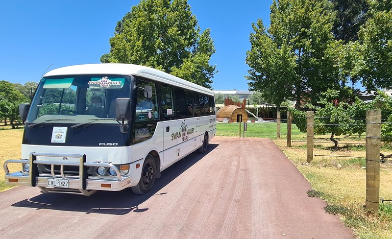 Swan Valley Wineries Public Coach Day Tour from Perth