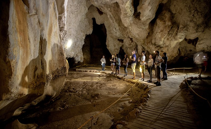 Chillagoe Caves & Outback 4WD Full Day Tour from Cairns