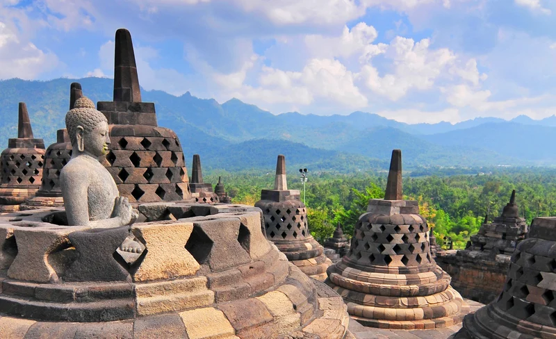 Borobudur Temple (Climb + Guided) Tour in Yogyakarta