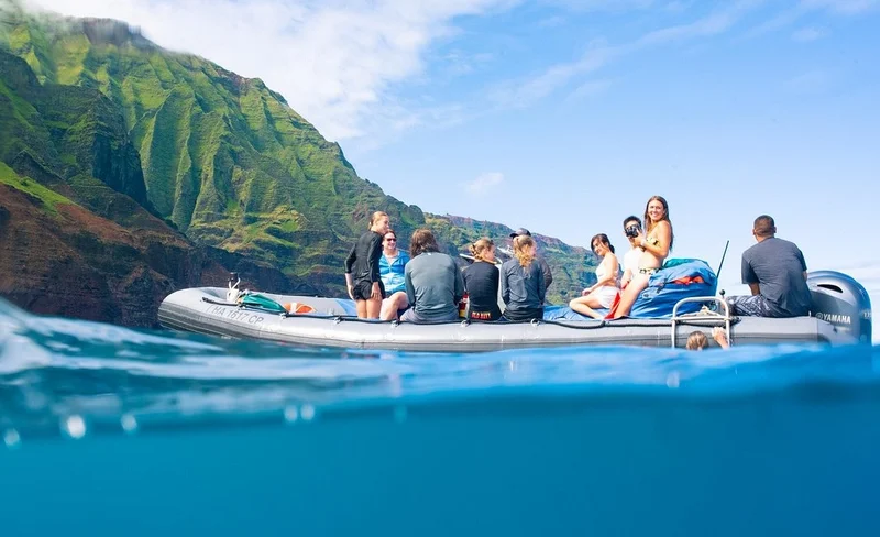 Na Pali Raft Adventure in Hawaii