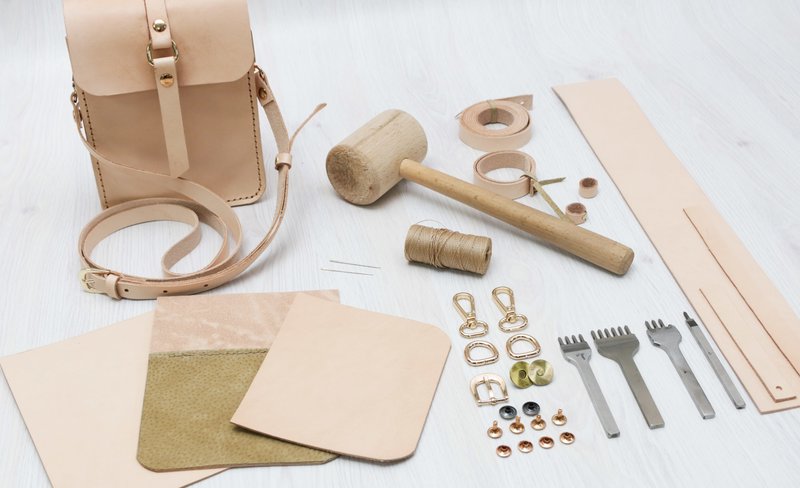 Leather Craft DIY Experience in Taipei by TK Craft