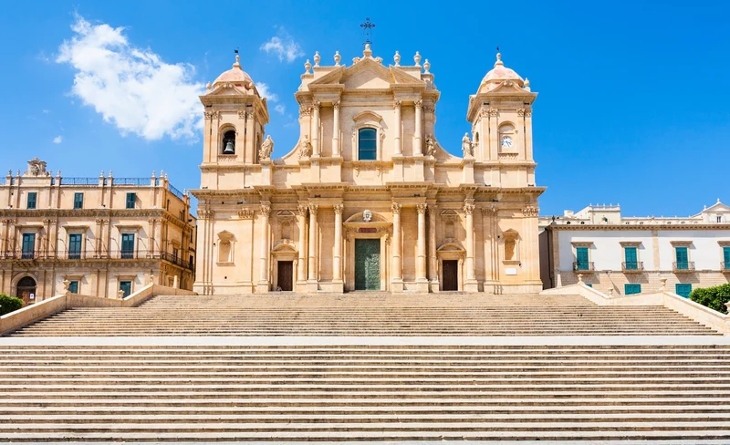 Baroque Treasures of Noto Private Tour and Hidden Coastal Gems