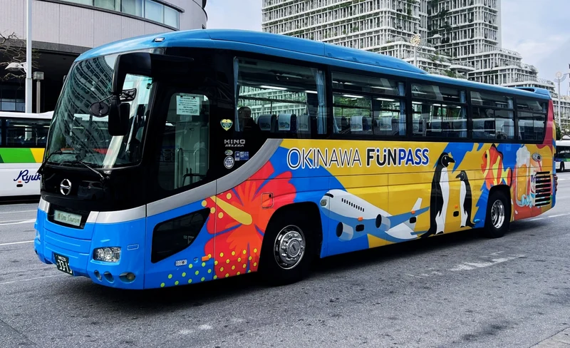 Okinawa sightseeing bus north-south route 1-day tour: Gyokusendo Cave, DMM Aquarium, Senaga Island & Cape Manza, Okinawa Churaumi Aquarium, American Village