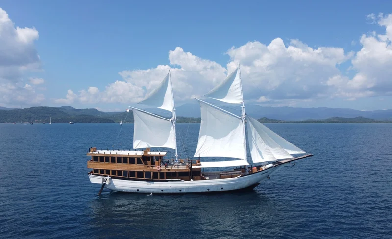 [Luxury Phinisi] 3D2N Panrita Phinisi Liveaboard from Labuan Bajo
