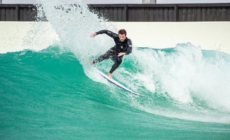 Beginner Surf Lesson at URBNSURF Melbourne