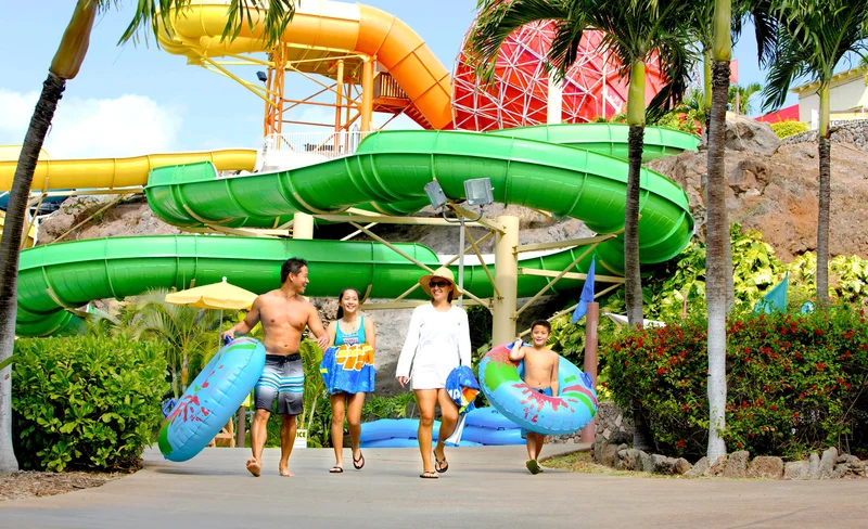 Wet 'n' Wild Hawaii Waterpark Admission in O'ahu