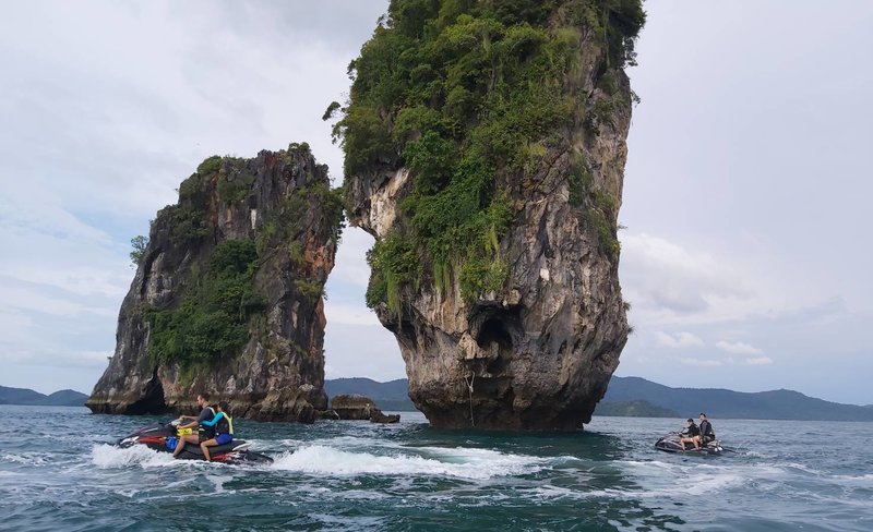 Jet Ski One Day Tour with 6 Islands from Phuket