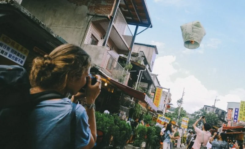 Taipei Half-Day Private Tour: Jiufen & Shifen with Lantern