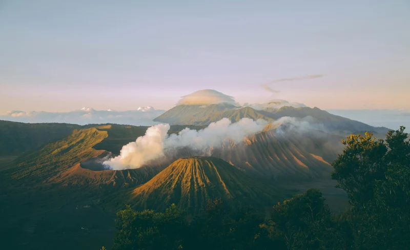 Multiday Shared Tour to Mount Bromo & Ijen from Surabaya or Malang