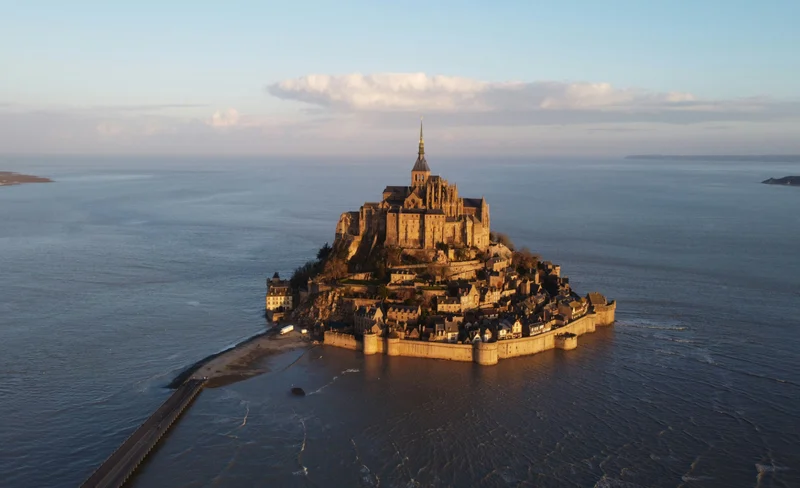 Mont Saint Michel Day Tour with Transport