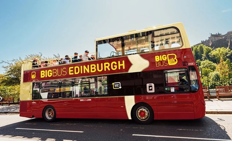 Edinburgh hop-on hop-off bus by Big Bus