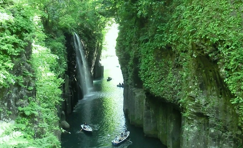Takachiho Gorge One Day Trip with Takachiho Beef Lunch from Kumamoto