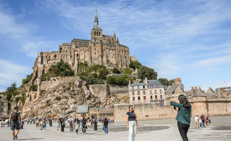 Mont Saint-Michel Ticket with Round-Trip Transfer