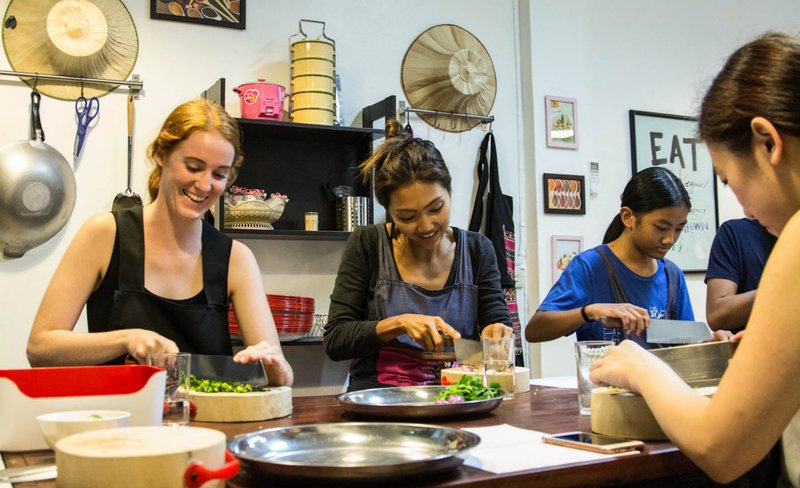 Pink Chili Thai Cooking Class