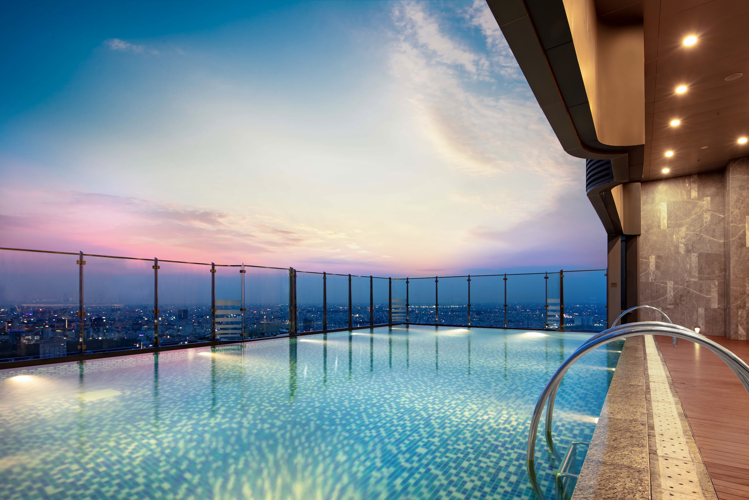 Vinpearl Luxury Landmark 81 Ho Chi Minh City 2022 Hotel Deals Klook Global 