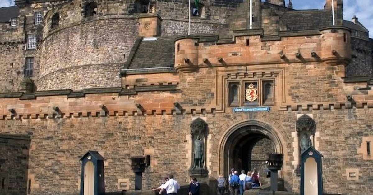 Edinburgh Castle: Top Attractions & Reviews