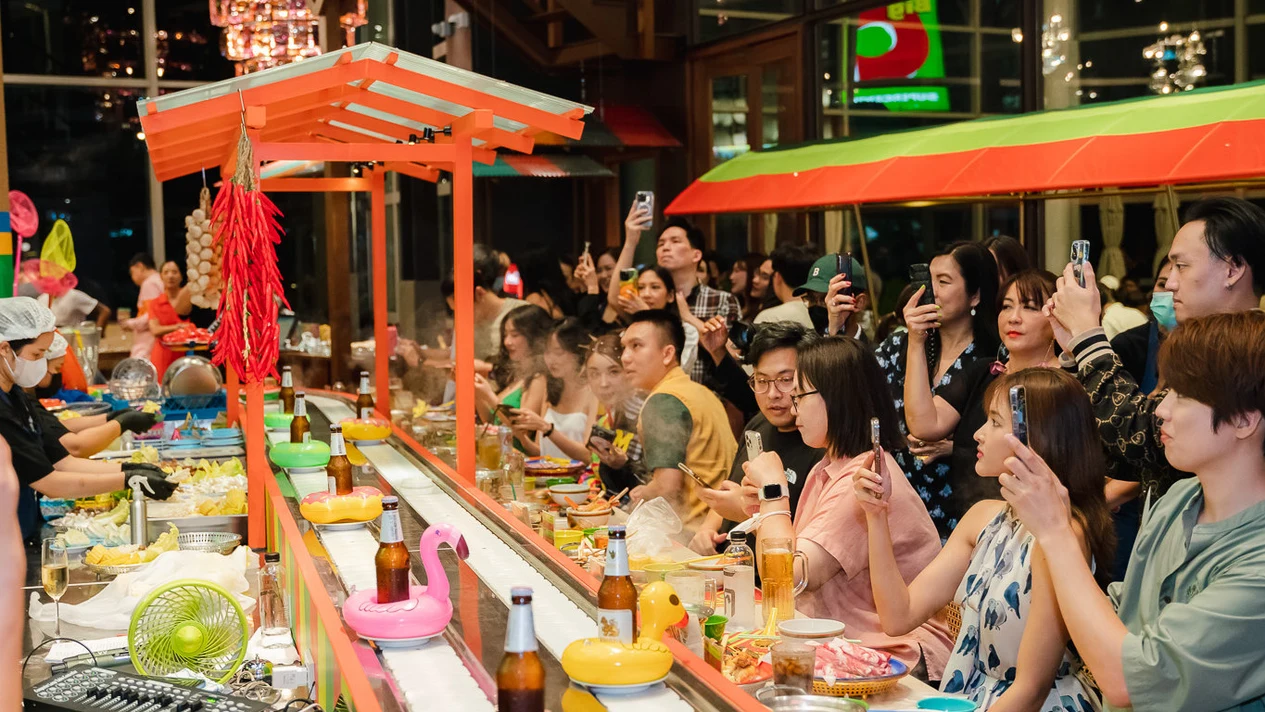 CO GO ROUND Restaurant, Centralworld Bangkok