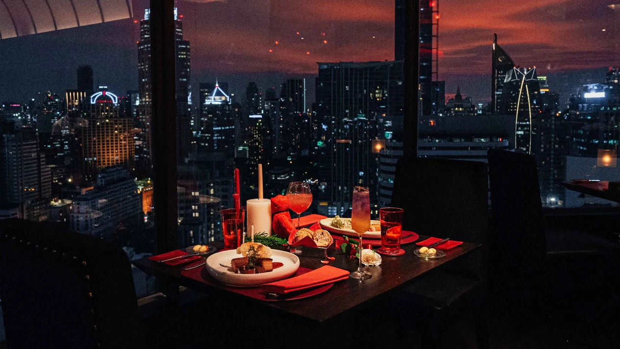 RIB ROOM & BAR 牛排館 The Landmark Bangkok