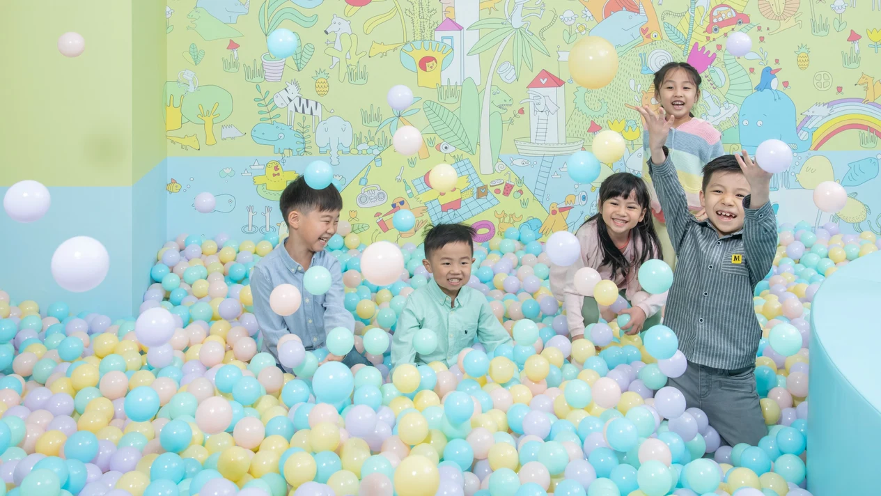 Dorsett Hotel Tsuen Wan, Hong Kong - Kids Zone｜Children’s Playground Admission Ticket｜DIY Nostalgic Potato Cake Workshop｜Children’s Birthday Party Package｜Tsuen Wan