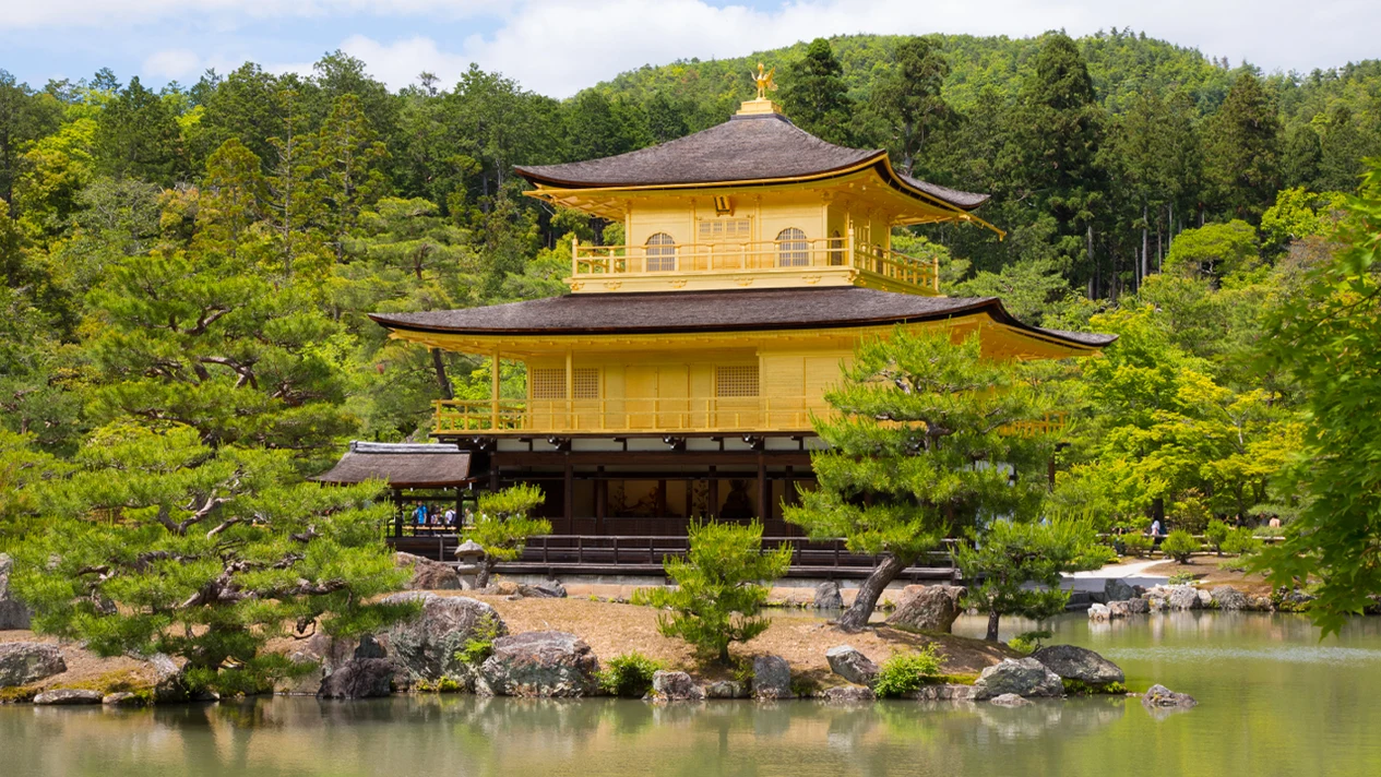 One-day tour to Kinkakuji Temple, Kiyomizu Temple and Fushimi Inari
