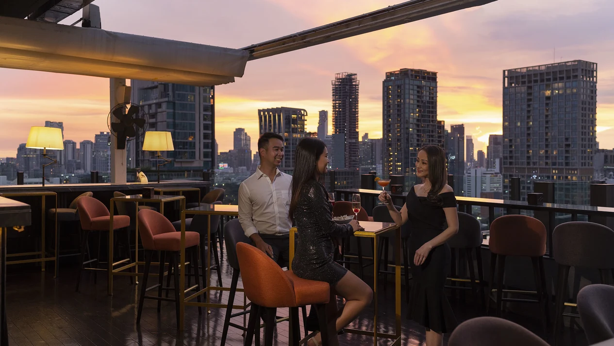 CHAR Rooftop Bar at Indigo Hotel Bangkok