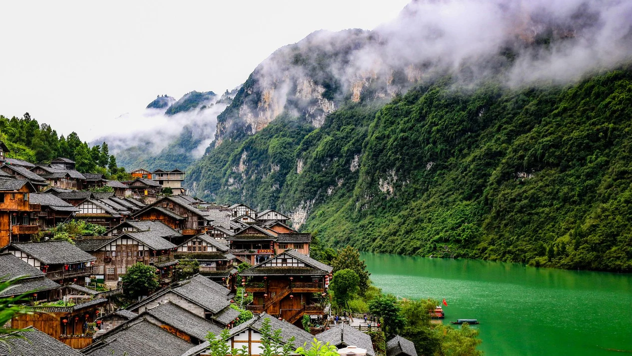 Chongqing Wulong Tiansheng Three Bridges + Longshuixia Ground Crack + Fairy Mountain Forest Park + Wujiang Gallery Scenic Spot 2-Day Tour (Karst Landform + Winter Fairy Mountain Ice and Snow Forest Park)
