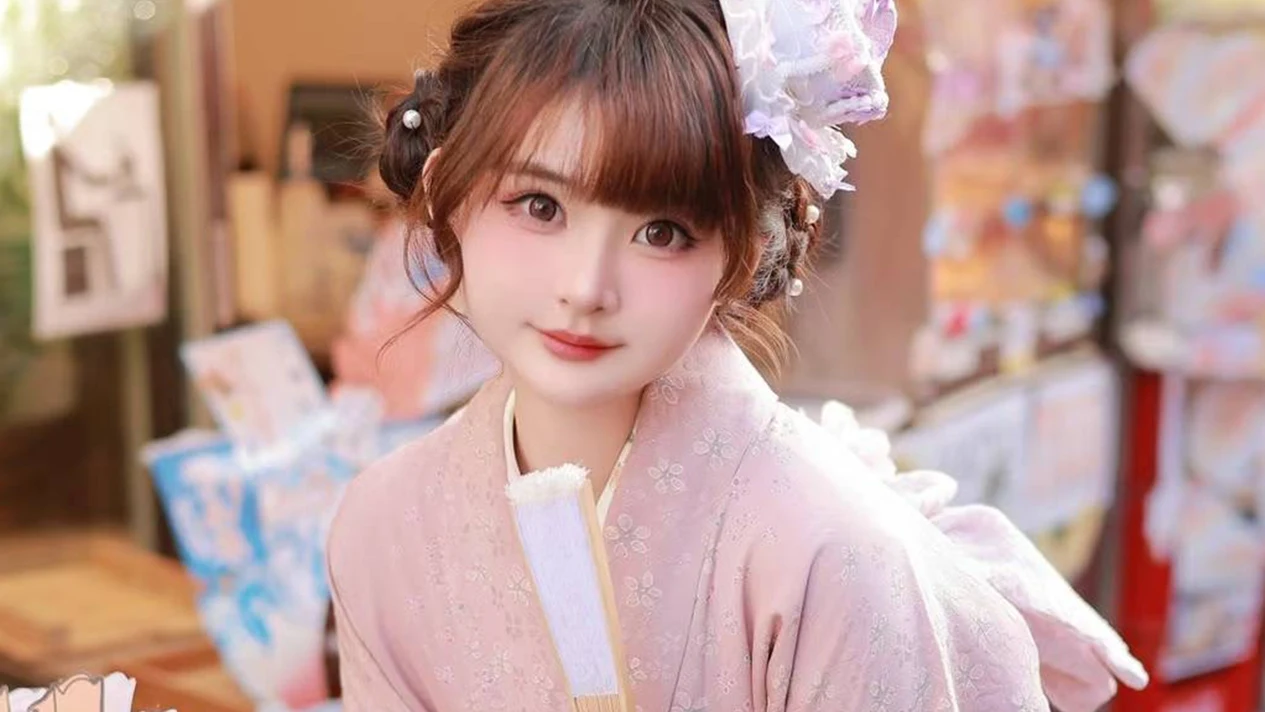 Kyoto Gion Kimono/Yukata Rental & Photography Experience (provided by Sakura Kimono Oukakimono)