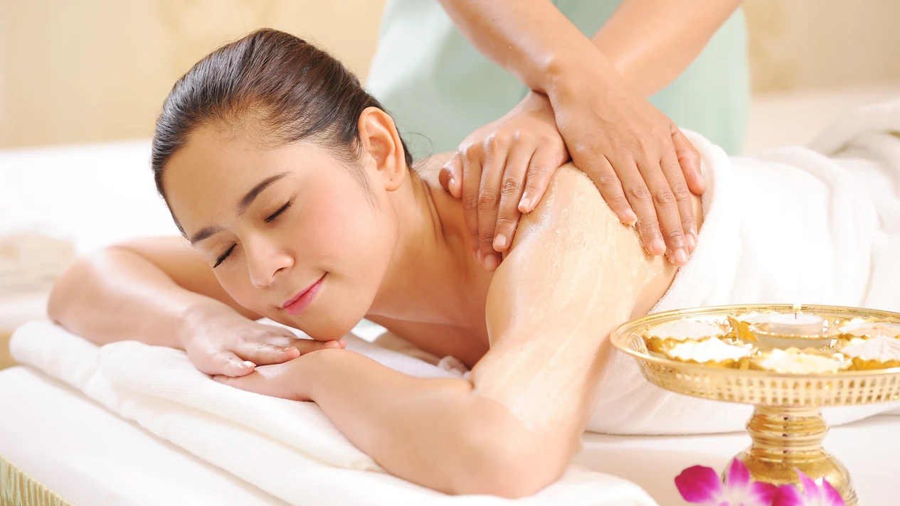 Center Point Spa Massage Experience (Silom Branch)
