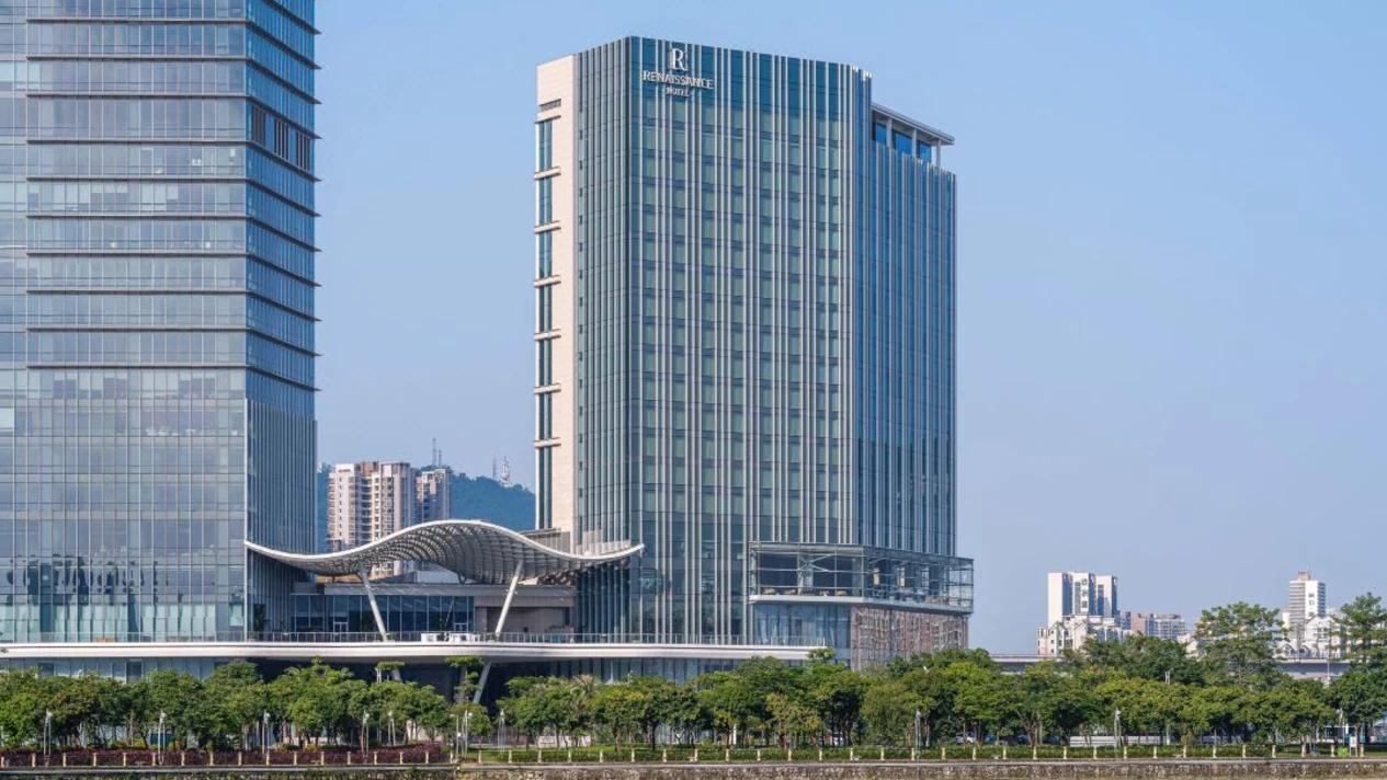 【Marriott集團】珠海中海萬麗酒店住宿套餐 | 豐盛自助晚餐