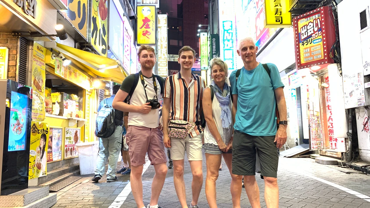 東京市區 & 新橋步行美食之旅（當地導遊陪同）
