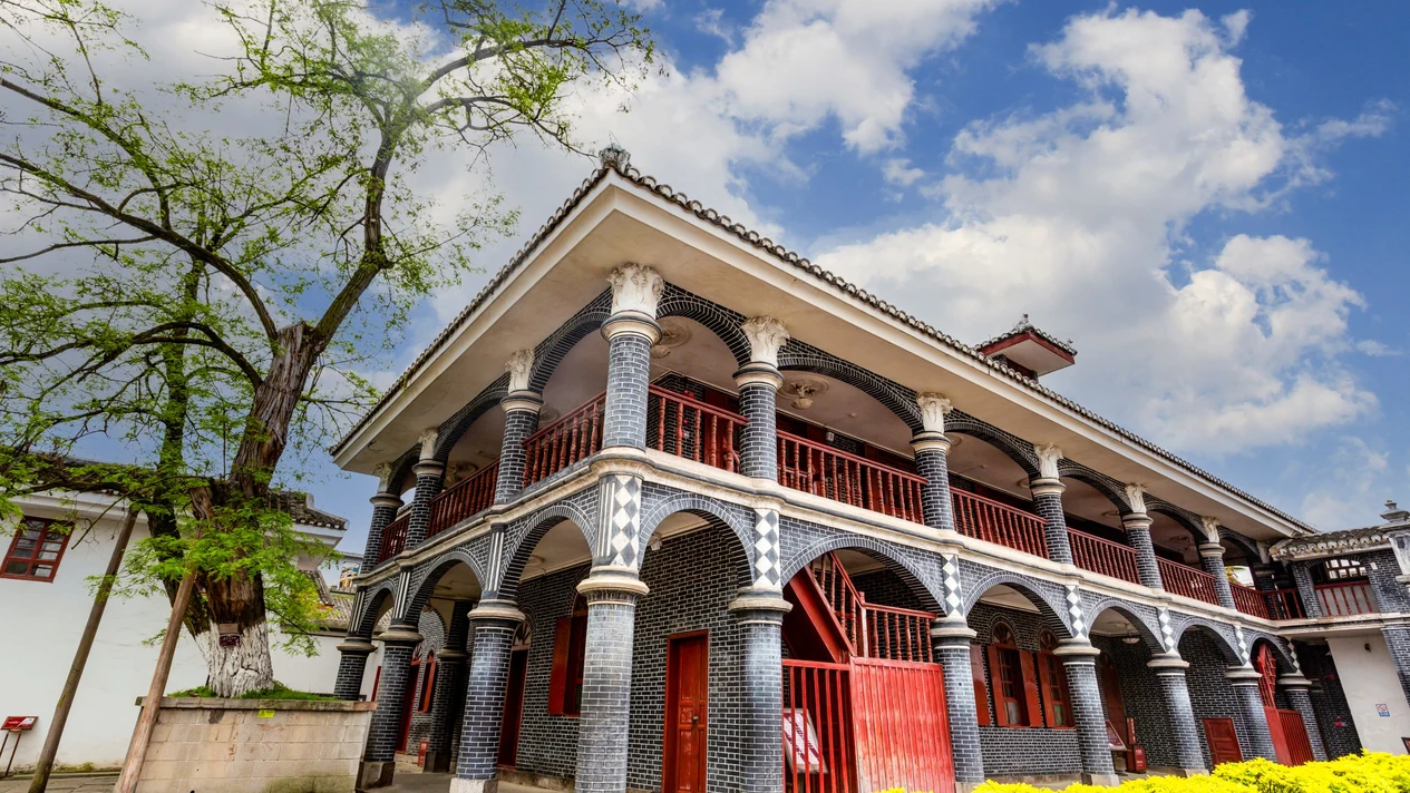Private transfers between Chongqing and Zunyi