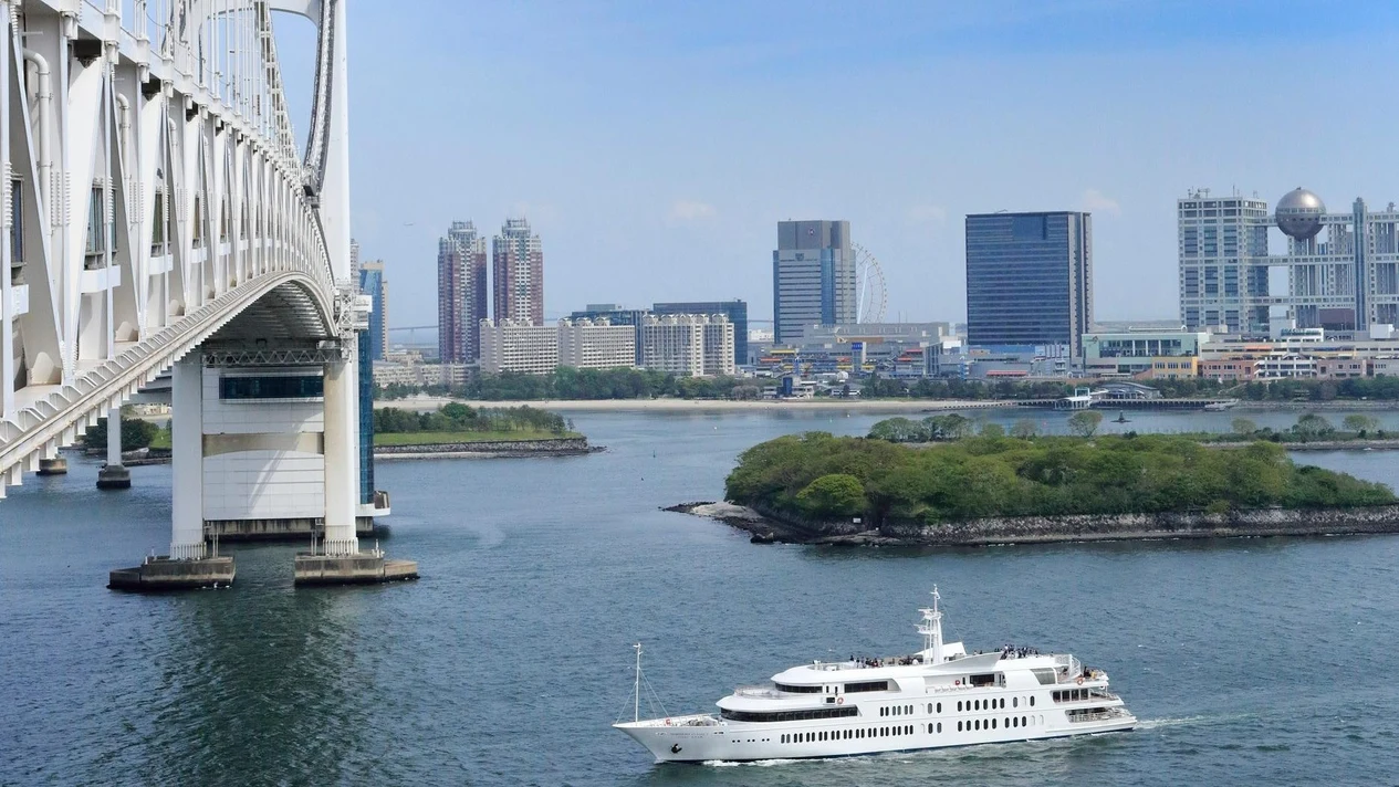 Tokyo Bay, Japan "SYMPHONY" Cruise & Afternoon Tea Package