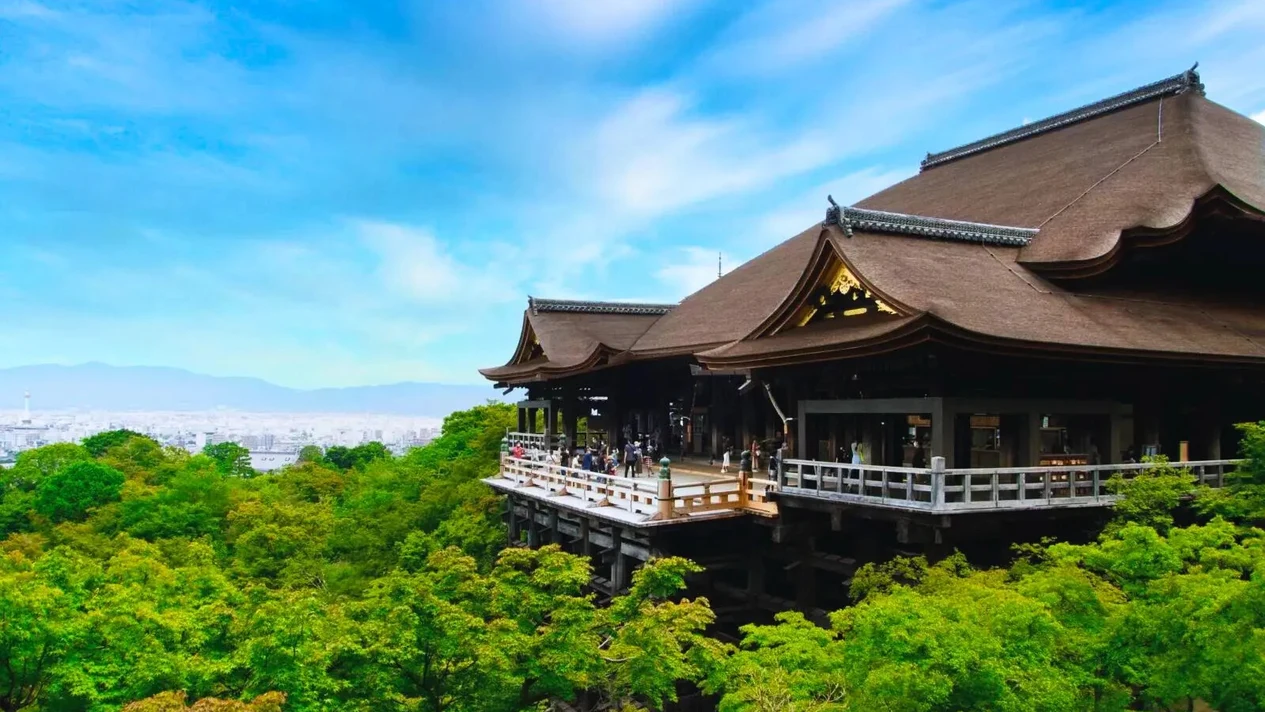 京都東部徒步之旅：伏見稻荷大社、清水寺 & 祗園